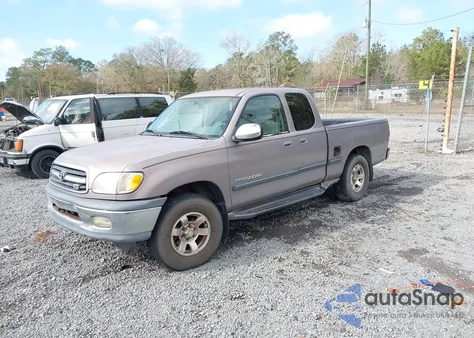 2000 Toyota Tundra Sr5 V8 z USA, uszkodzony, nr VIN 5TBRT3410YS118053